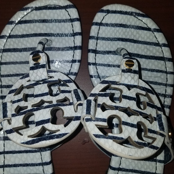 PERFECT! Tory Burch Millers - Picture 5 of 5